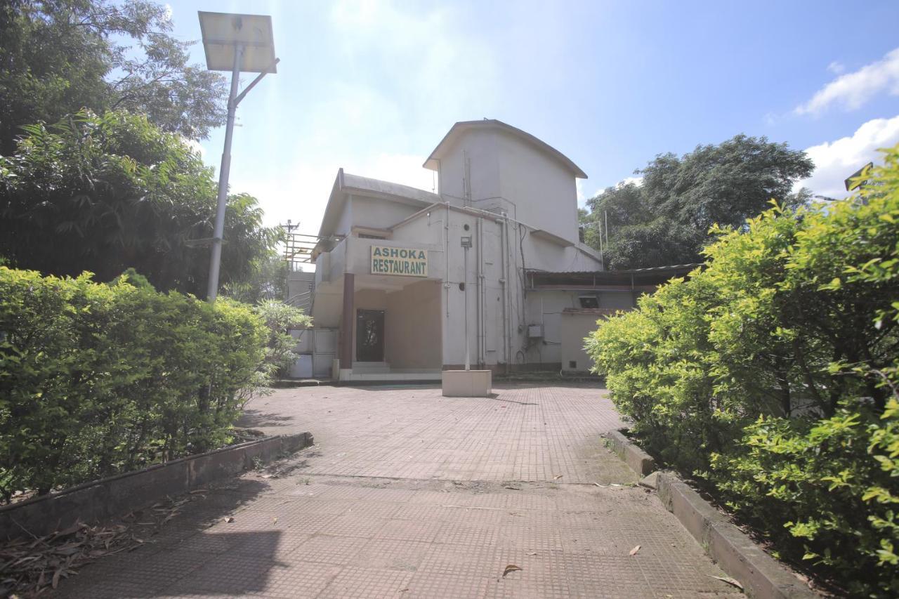 Solar Energy Park Hotel Durgapur  Bagian luar foto