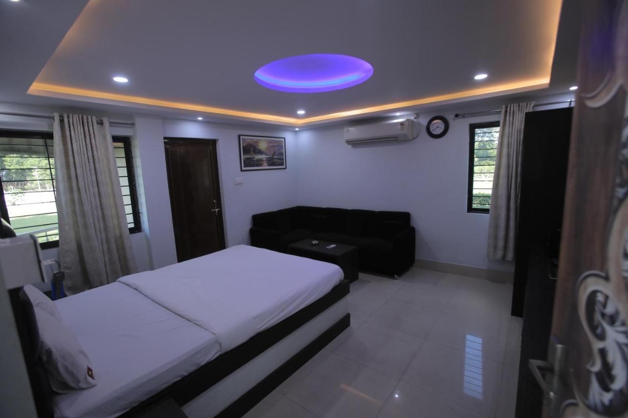 Solar Energy Park Hotel Durgapur  Bagian luar foto